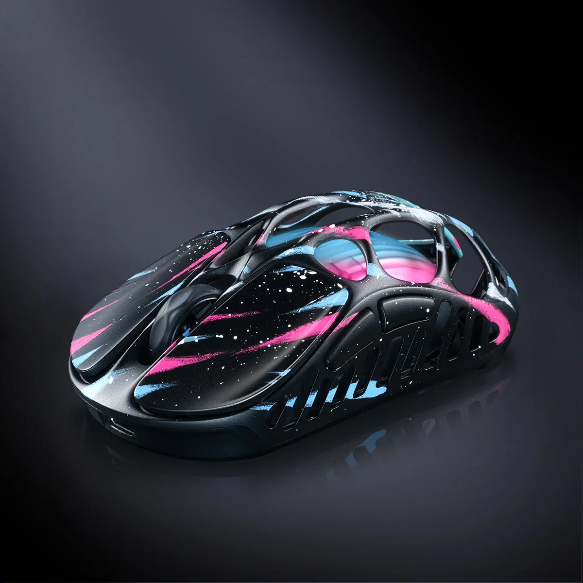 GravaStar Mercury X Pro Neon Graffiti gaming mouse, detail of the hollow magnesium-alloy skeleton frame